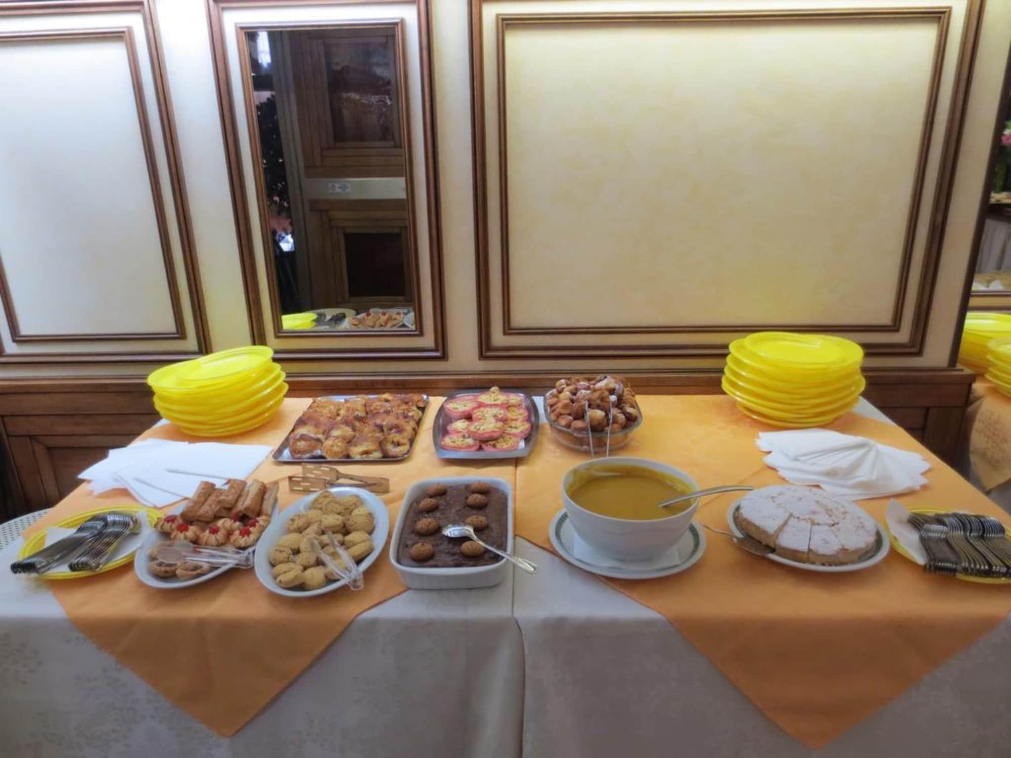 Hotel Italia Mantova Esterno foto