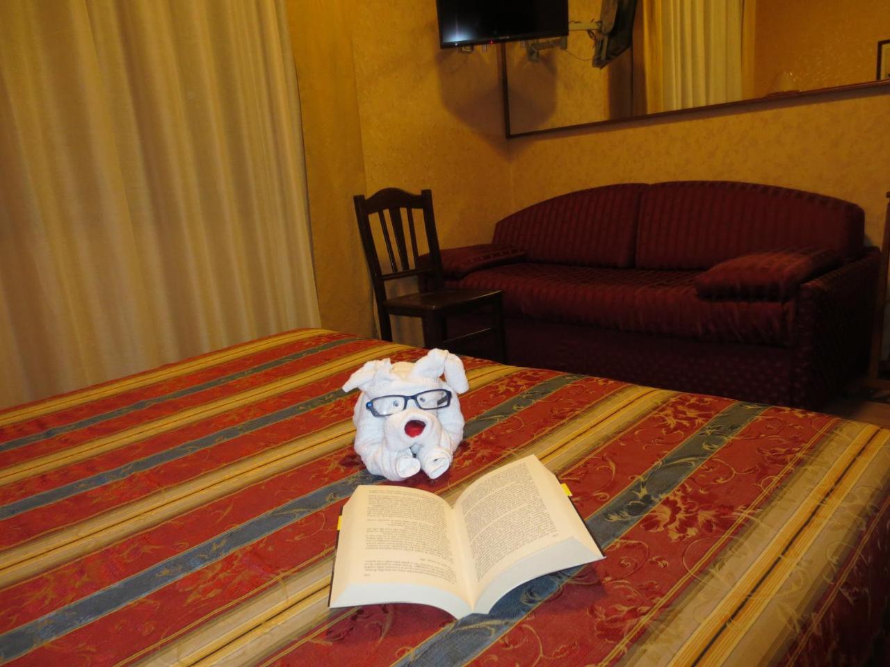 Hotel Italia Mantova Esterno foto
